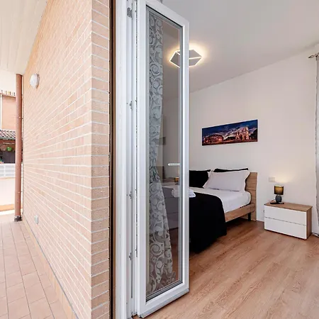 Ruggieri Apartments Roma - A 5 Minuti Dalla Metro A Anagnina Exterior photo